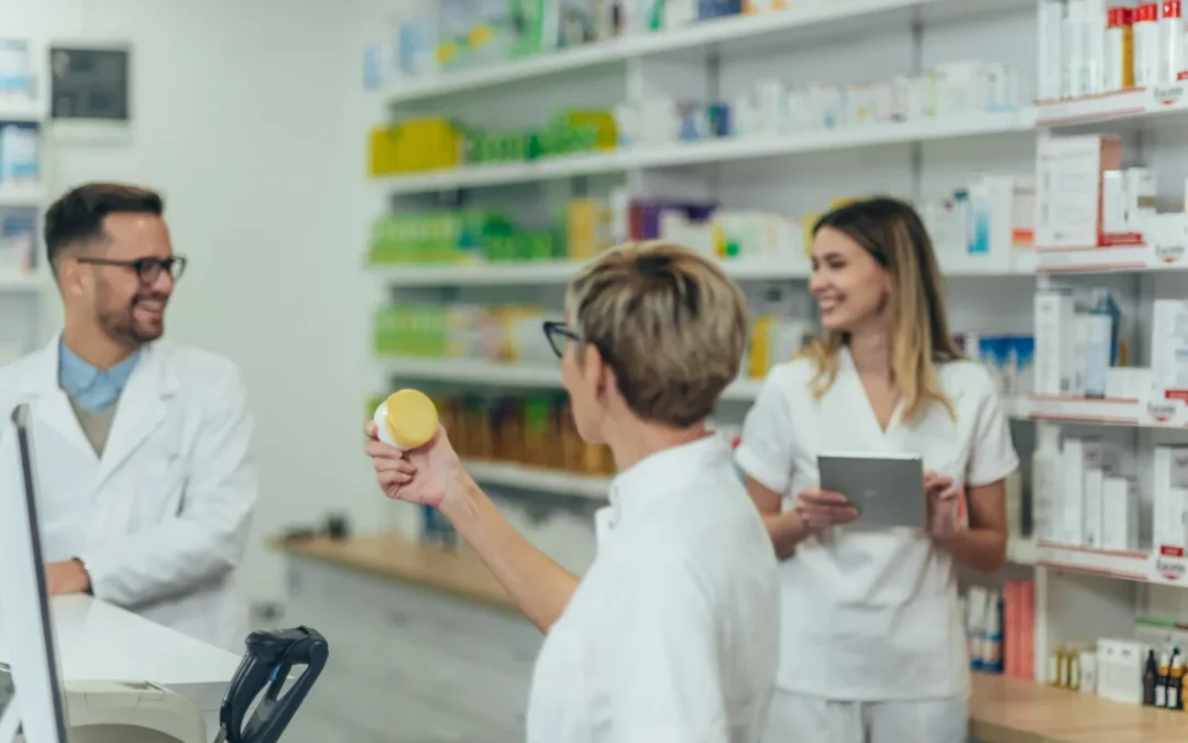 Etykiety wielowarstwowe – innowacyjne rozwiązanie dla branży farmaceutycznej i kosmetycznej